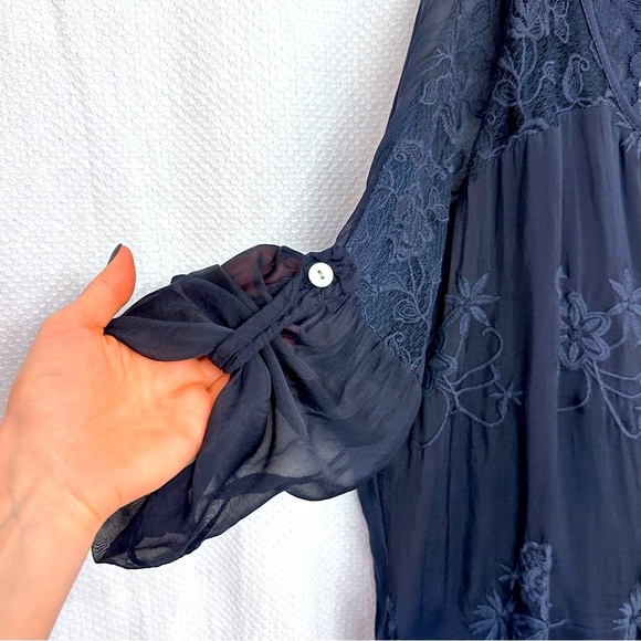 Elegant Silk Navy Blue Lace Blouse - Picture 4 of 7